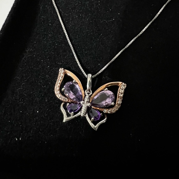Kay butterfly necklace! - Picture 2 of 4